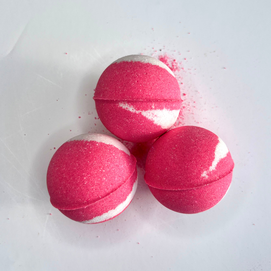 Marshmallow & Fresh Raspberry Bath Bomb