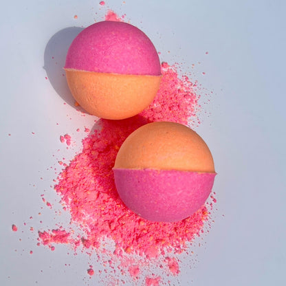 Rhubarb & Custard Bath Bomb